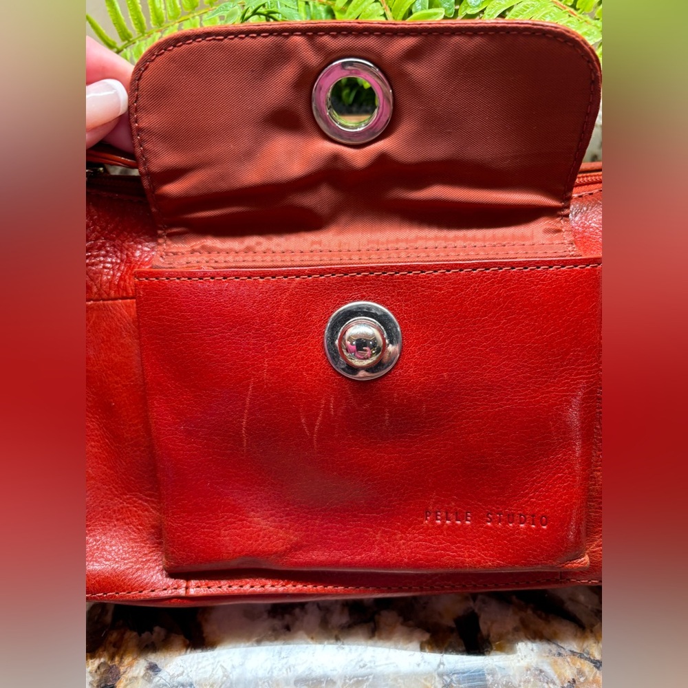 Wilsons Leather Red/Orange Shoulder Bag with Wallet - Picture 9 of 15